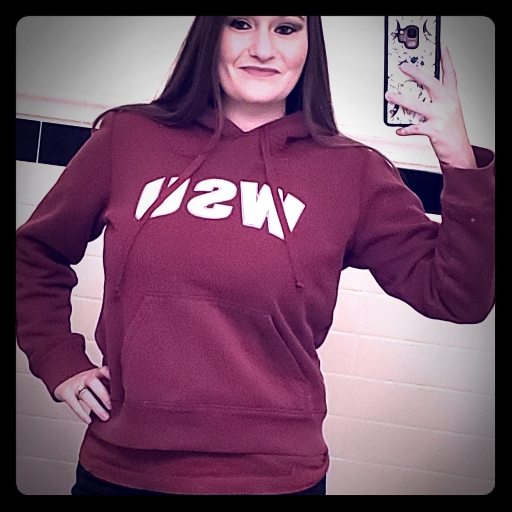 WSU sweatshirt